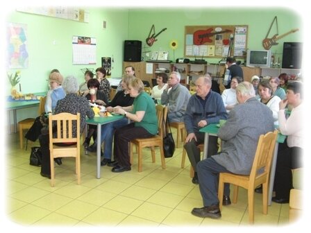 http://wtz.tpdbaluty.org.pl/kronika/spotkaniezrodzicami/zdjecia%20marzec%20135.jpg